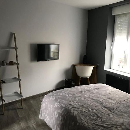 Suite 1 Cosy Cosne-Cours-Sur-Loire Extérieur photo