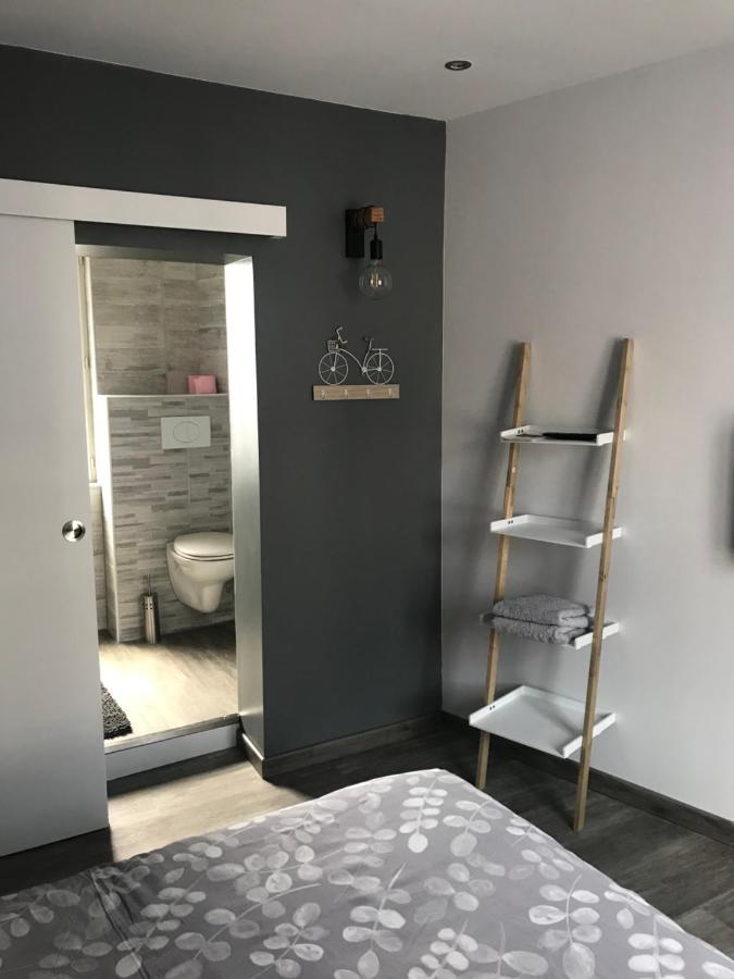 Suite 1 Cosy Cosne-Cours-Sur-Loire Extérieur photo